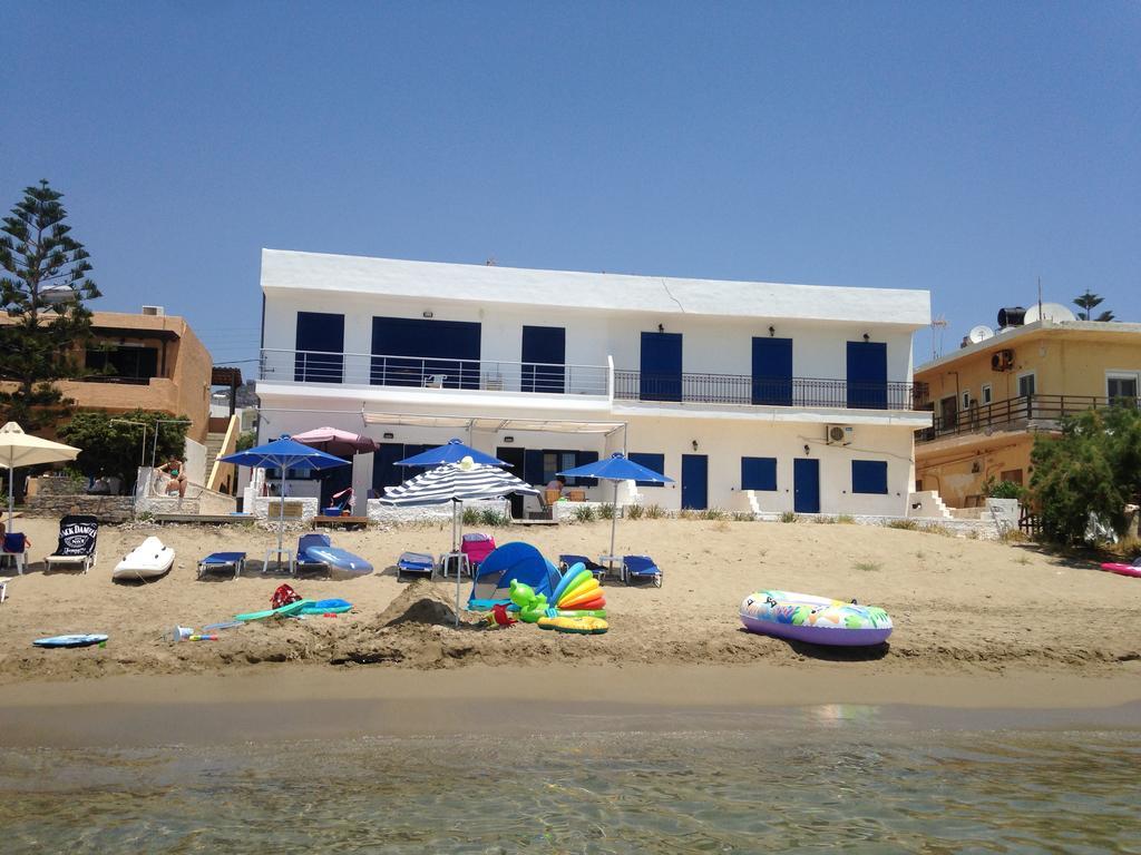 Yialos Studios-Apartments Makrýgialos Exterior foto